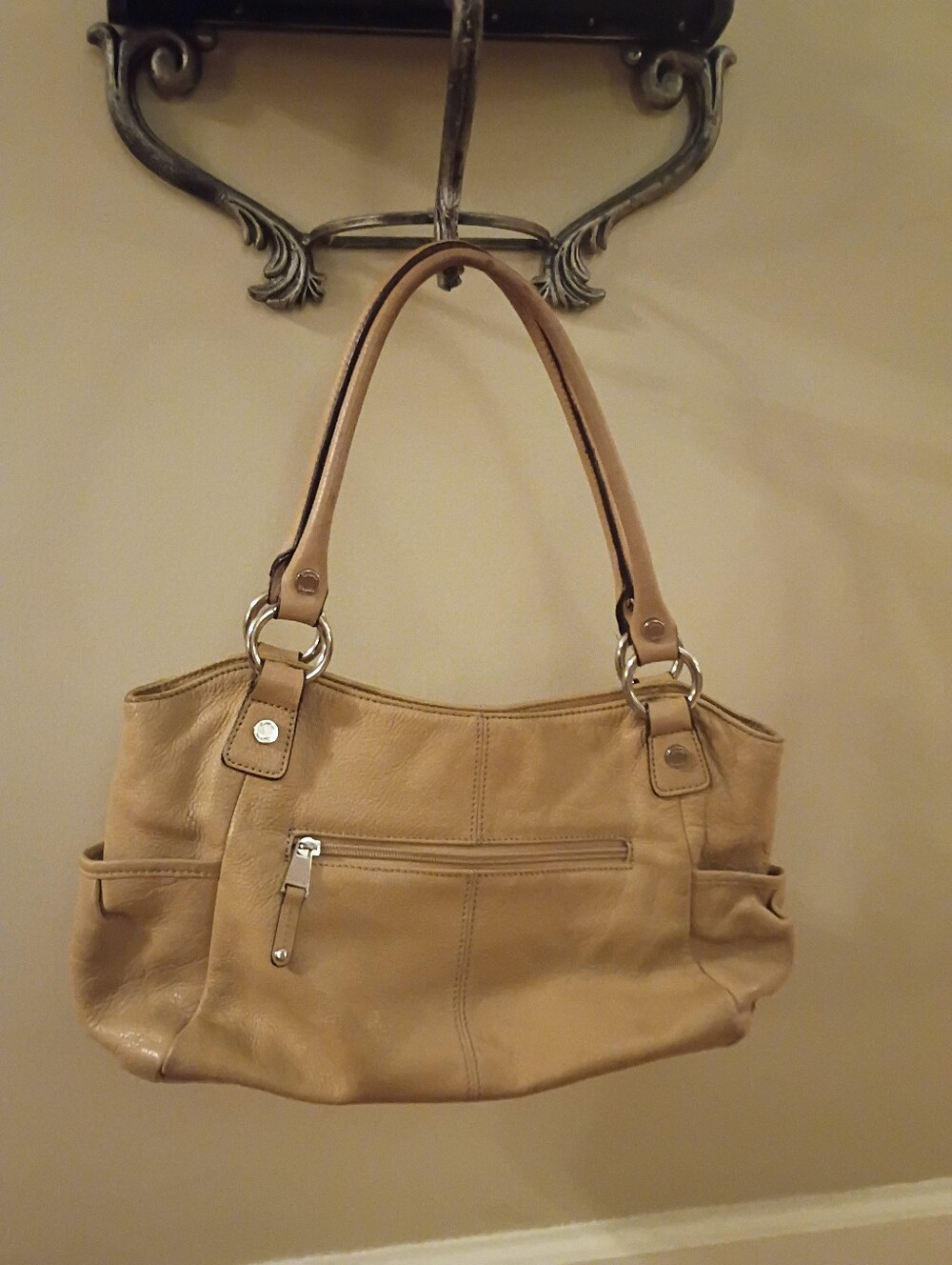 Tan leather Tignanello handbag